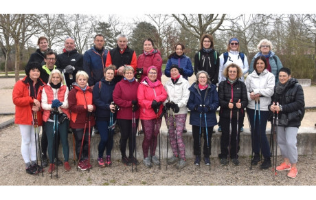 La Section ‘Marche Nordique’ récompensée par le label médaille d’Argent